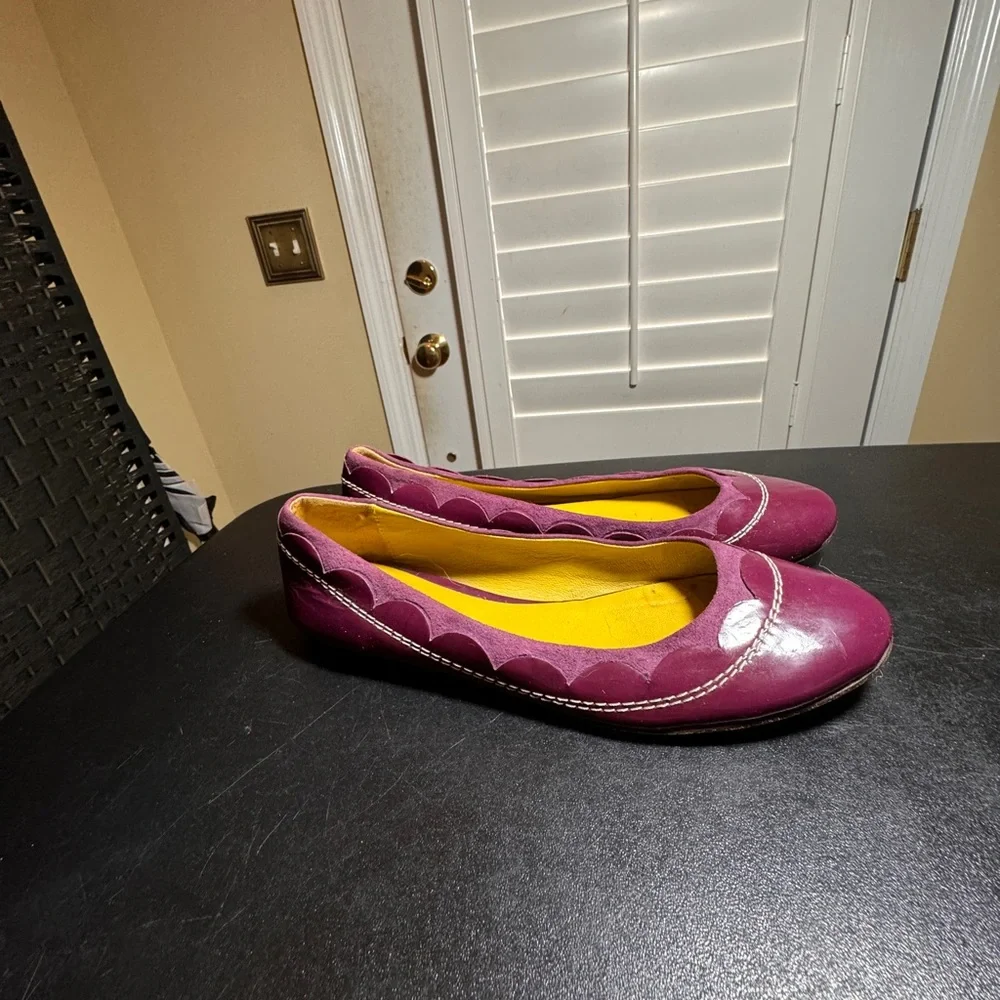 Boden EU 38 scalloped purple ballet flats